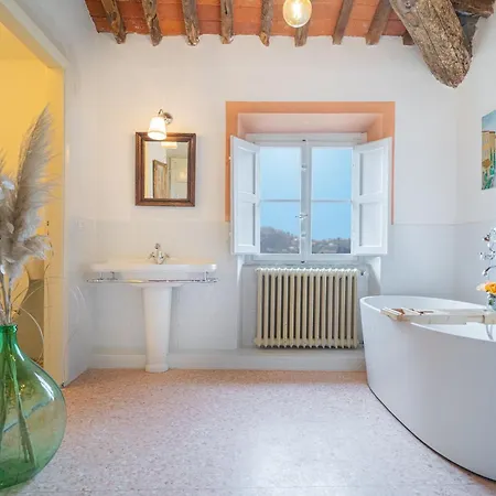 Fully Serviced With Breathtaking Views Villa *